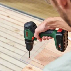 Akkuiskuporakone Bosch UniversalImpact 18V-60, 18V, 2.0Ah akulla