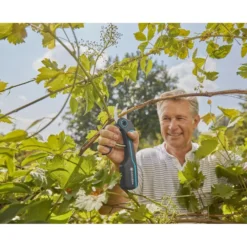 Akkuoksasakset Gardena AssistCut
