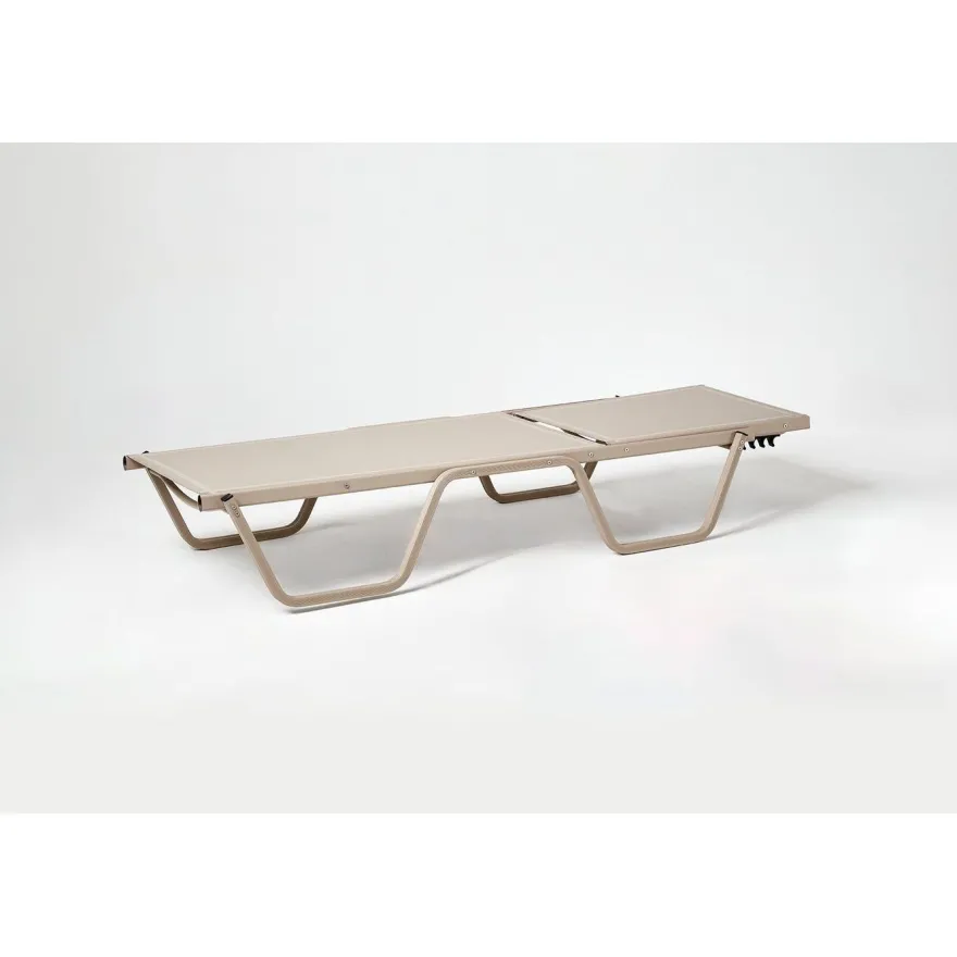 Aurinkotuoli Linento Garden Asos, sivupöydällä, beige