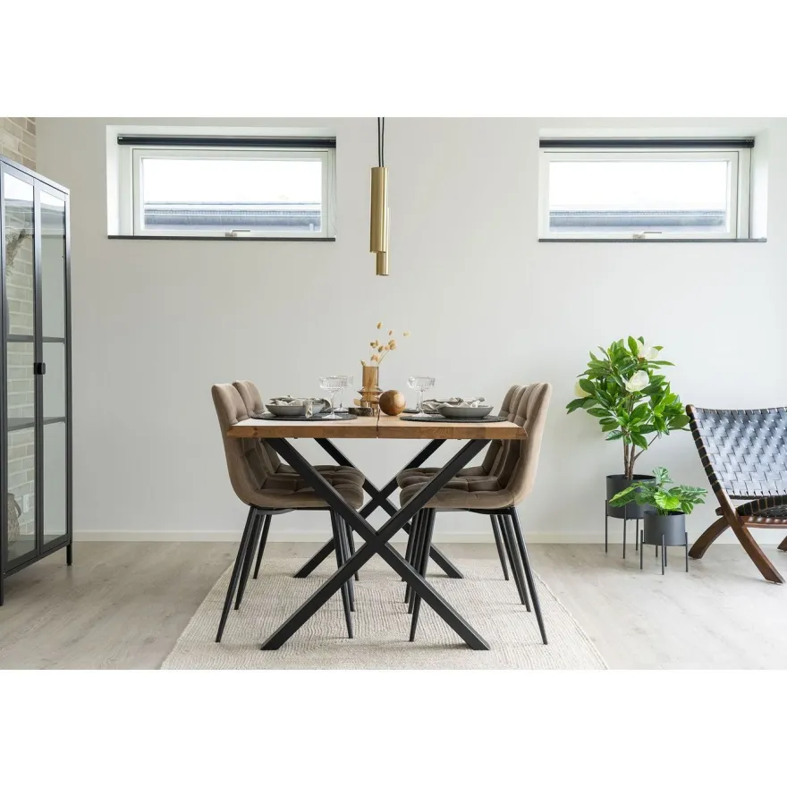 Jatkettava ruokapöytä House Nordic Toulon, ruskea