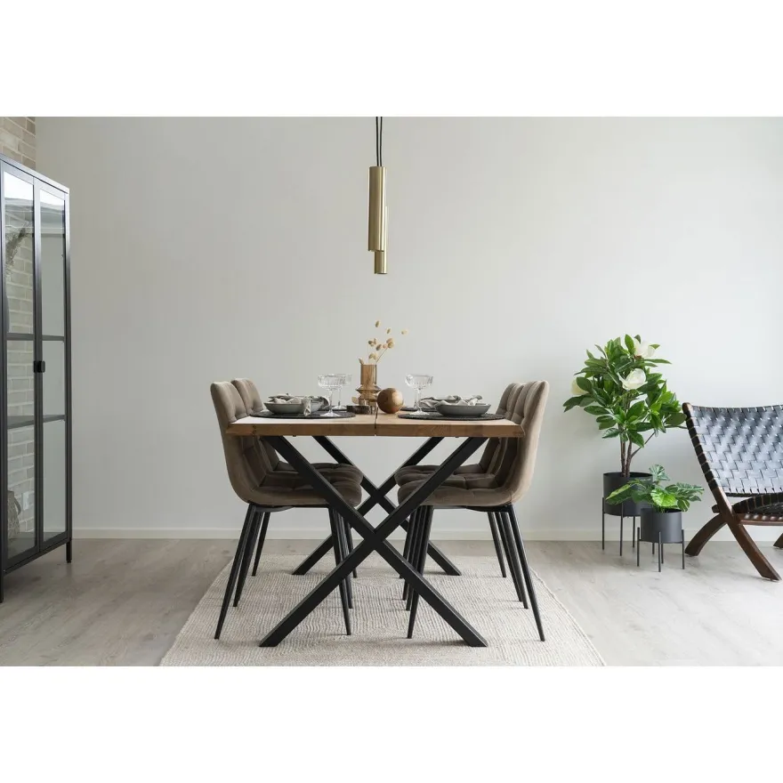 Jatkettava ruokapöytä House Nordic Toulon, ruskea