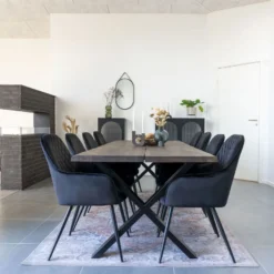 Jatkettava ruokapöytä House Nordic Toulon, ruskea