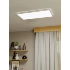 Kattovalaisin Eglo Rovito LED 1CCT IP44 eri kokoja