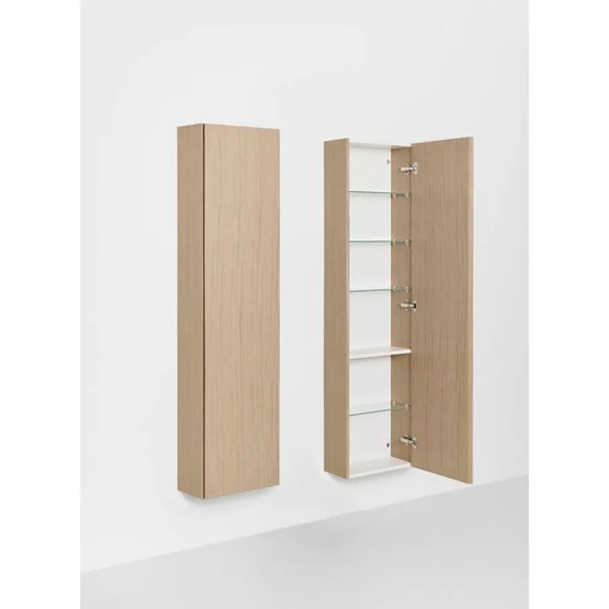 Kylpyhuoneen korkea kaappi Hafa Go Compact, 155.5x40x20cm, hyllyillä, eri värejä