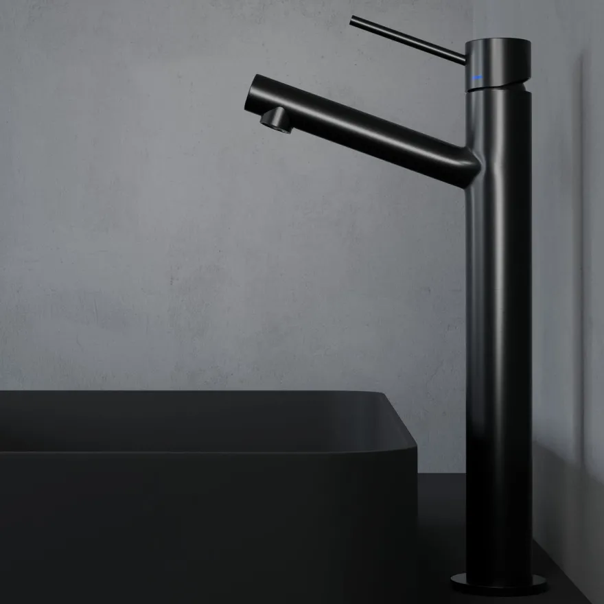 Pesuallashana Scandtap Steel Vector High Shadow, musta