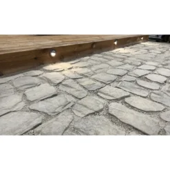 Pihakivi Rudus Louhikivi, 400x200x80mm, profiloitu, savu