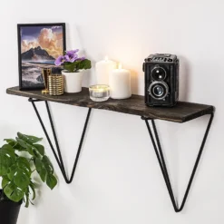 Puinen seinähylly Linento Furniture Gladiolus, leveys 60cm, ruskea/musta