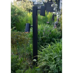 Pylväsvalaisin maapiikillä Markslöjd Garden 24 2-osainen musta