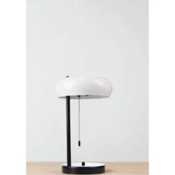 Pöytävalaisin Linento Lighting 8896, eri värejä