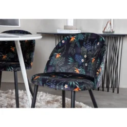 Ruokailuryhmä Venture Home, ⌀100cm valkoinen Plaza-pöytä + 4 mustaa Velvet-tuolia kukkakuosilla