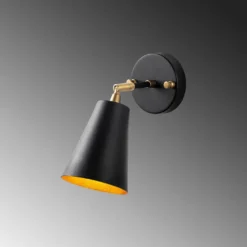 Seinävalaisin Linento Lighting Evander, E27