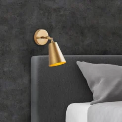 Seinävalaisin Linento Lighting Evander, E27