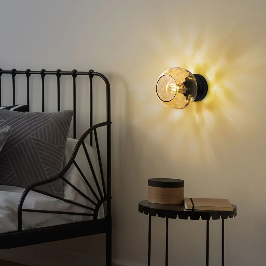 Seinävalaisin Linento Lighting Benek, Ø15cm, E27, eri värejä