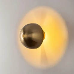Seinävalaisin Linento Lighting Fungal, G9, kulta, eri kokoja