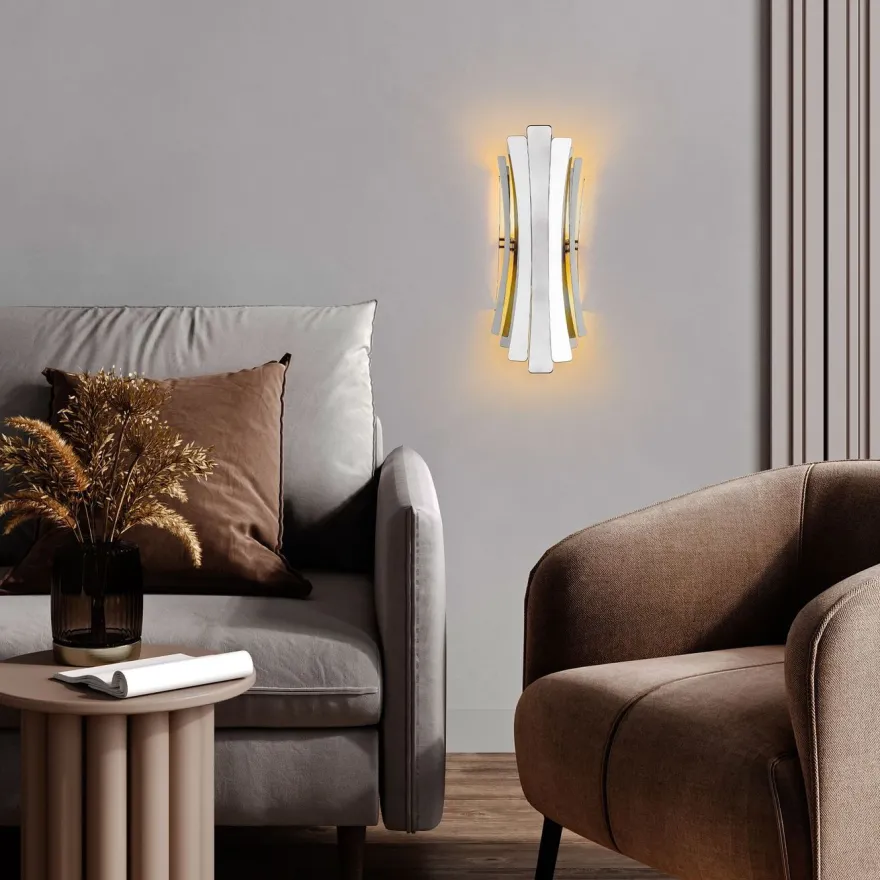 Seinävalaisin Linento Lighting Linea