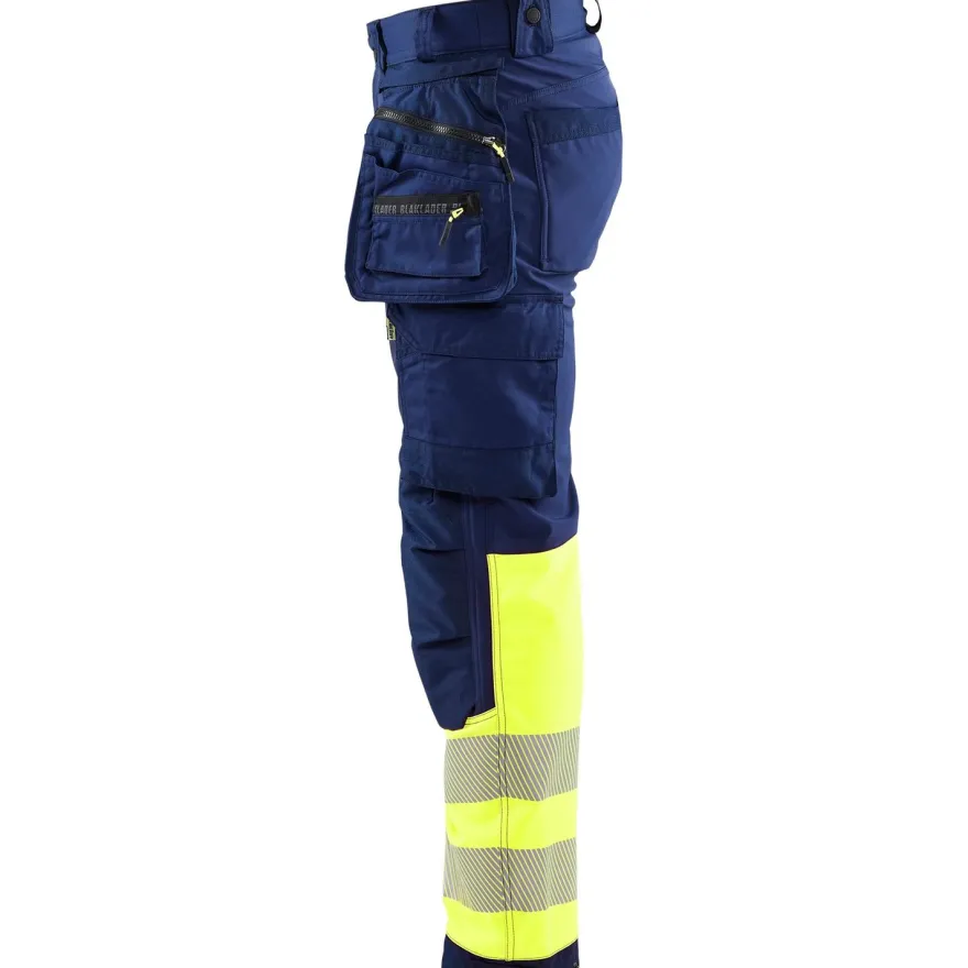 Softshell-riipputaskuhousut Blåkläder 1821 Highvis, polvisuojataskuilla