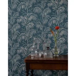 Tapetti Långelid/Von Brömssen Casablanca afternoon, non-woven, palmu, sininen