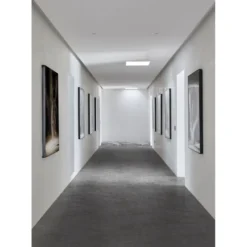 Vinyylilaatta Kährs Luxury Tiles Schwarzhorn, integroitu askeläänieriste