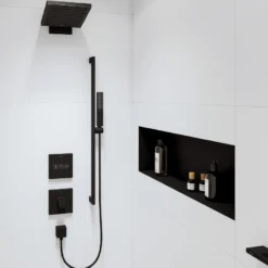 Yläsuihku Hansgrohe Pulsify E 260 2jet, seinäsuihkuputki, piiloasennus iBox universal, mattamusta